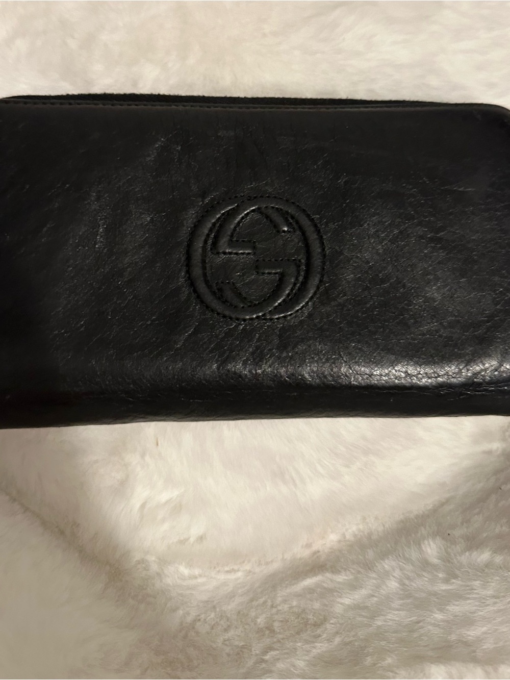 Gucci Black Leather Zip-Around Wallet with Embossed Double G